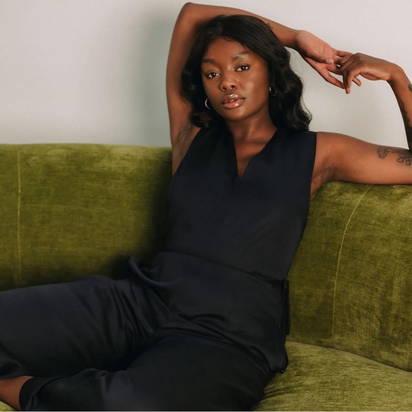 Ettitude Sateen 100% Bamboo Jumpsuit. Ocean. Size Small. NWT - Picture 3 of 4